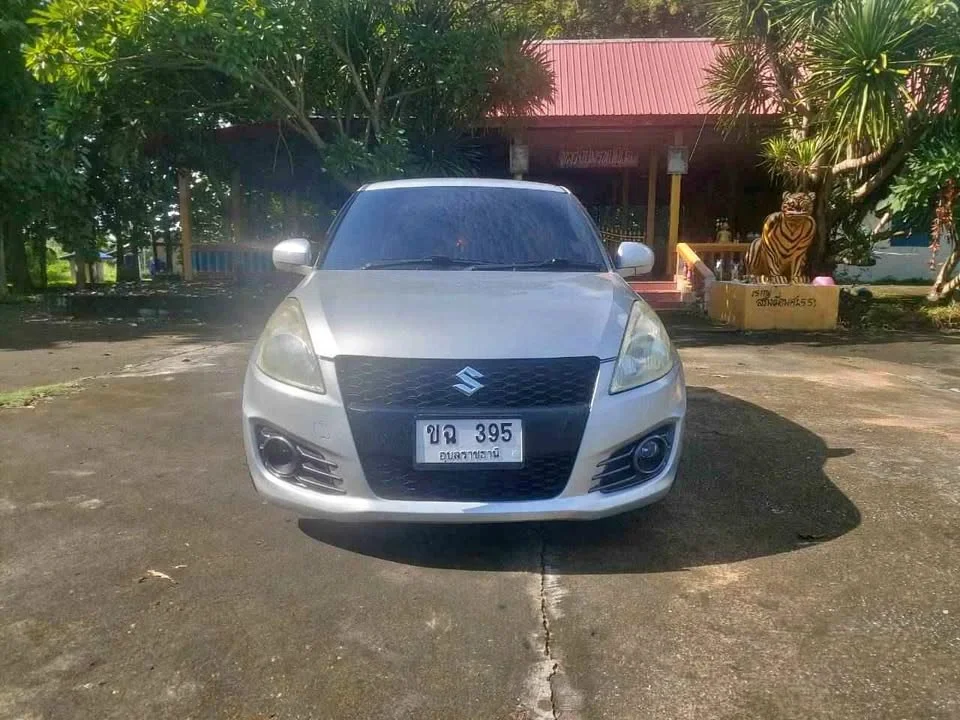 2014 Suzuki Swift II 3
