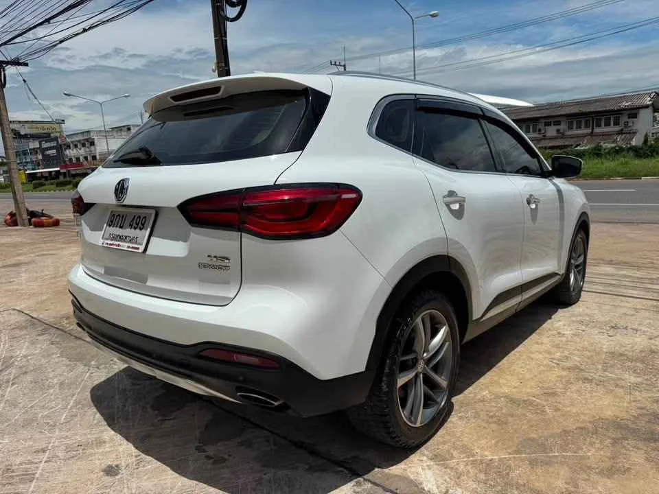 2019 MG HS 3