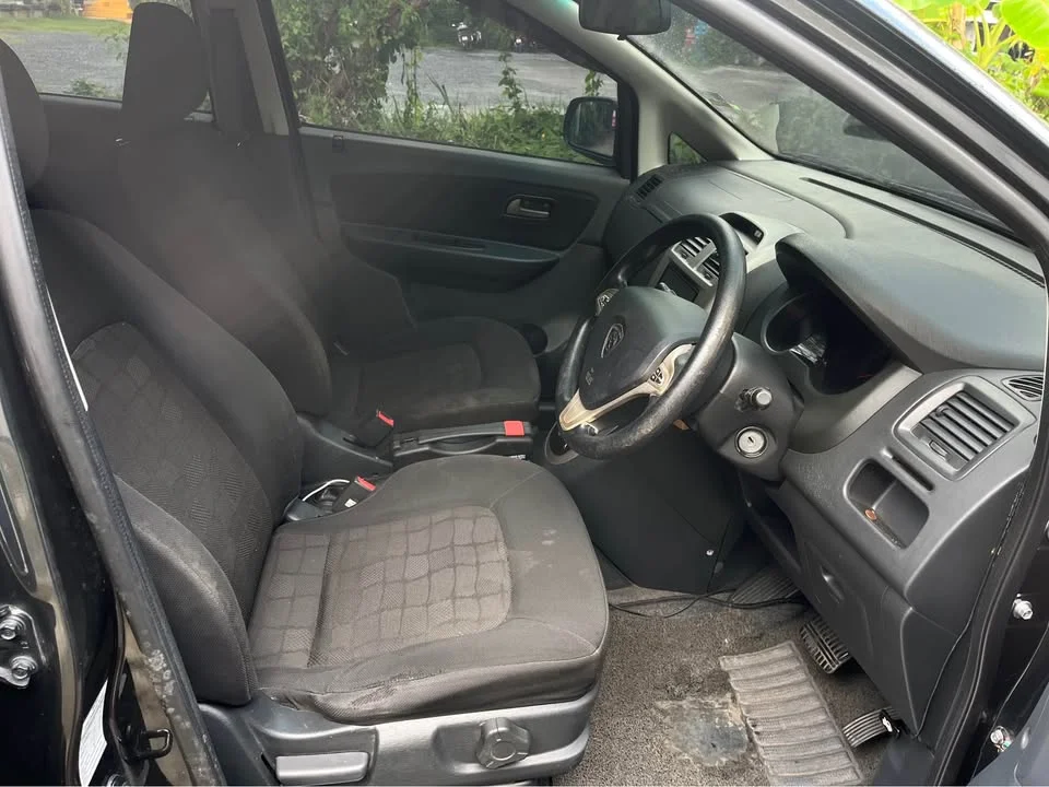 2010 Proton Exora 2