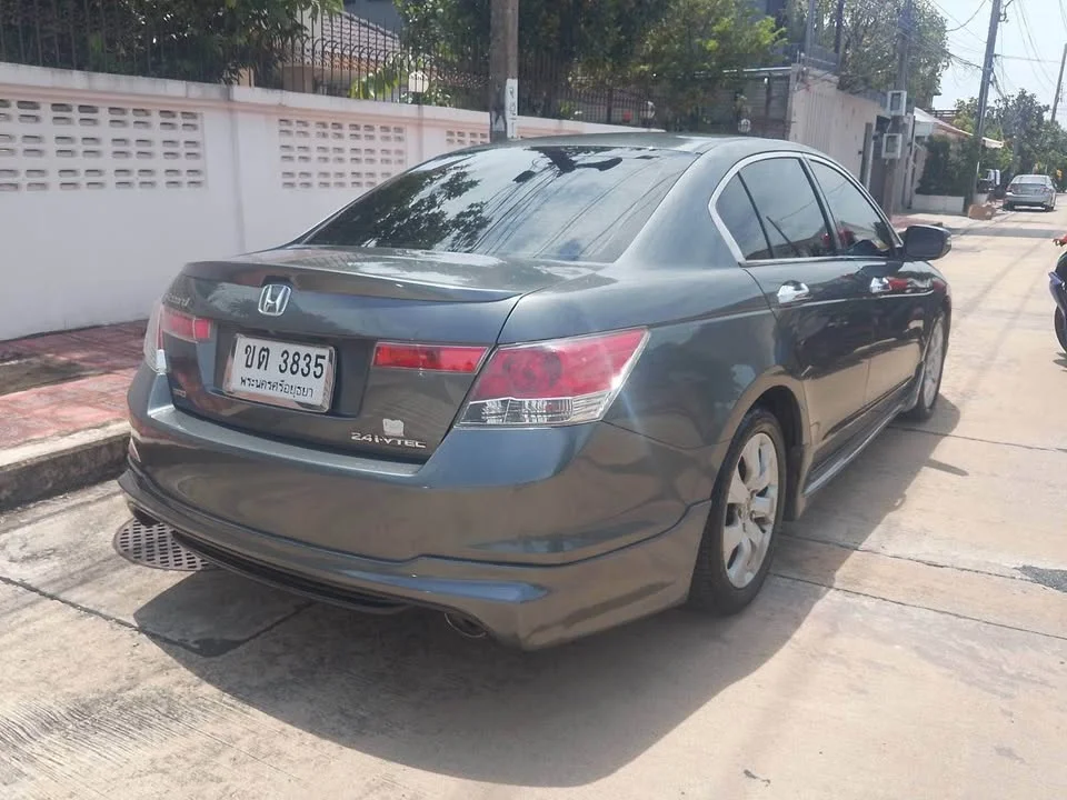 2010 Honda Accord VIII 2