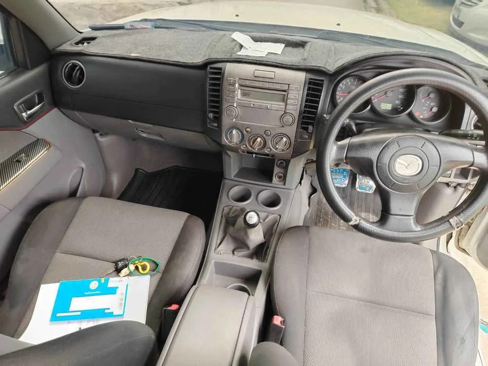 2011 Mazda BT-Series I 2