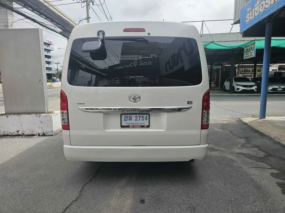 2015 Toyota HiAce V (H200) 2