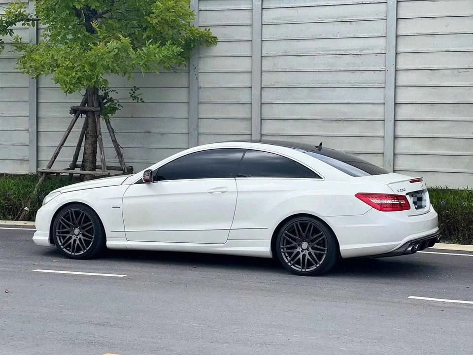 2011 Benz E-Class W212 3