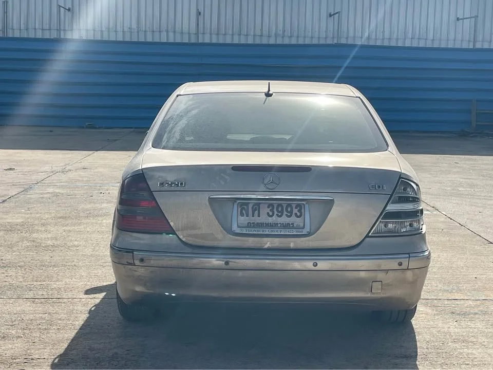 2004 Benz E-Class W211 3