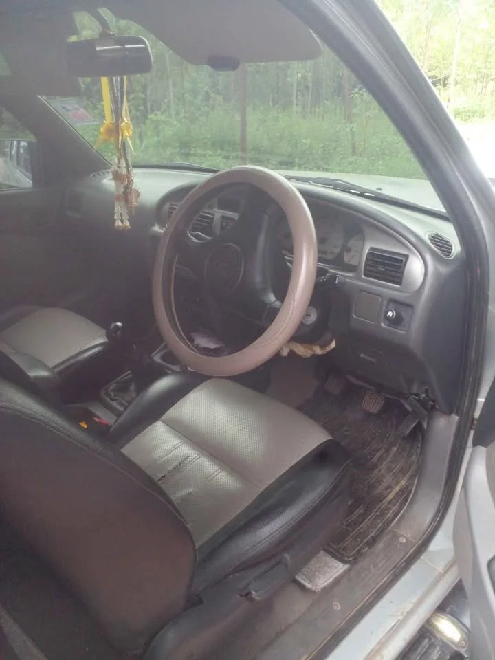2005 Mazda 2500 Fighter V 2