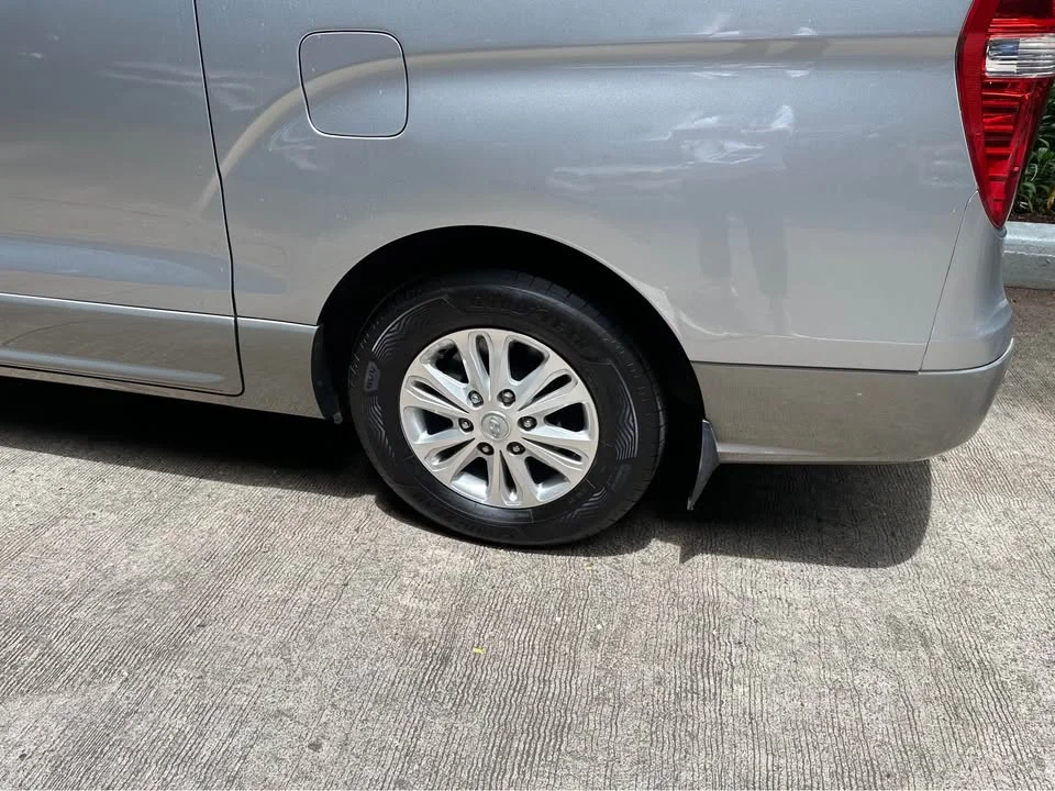 2012 Hyundai H-1 II 3