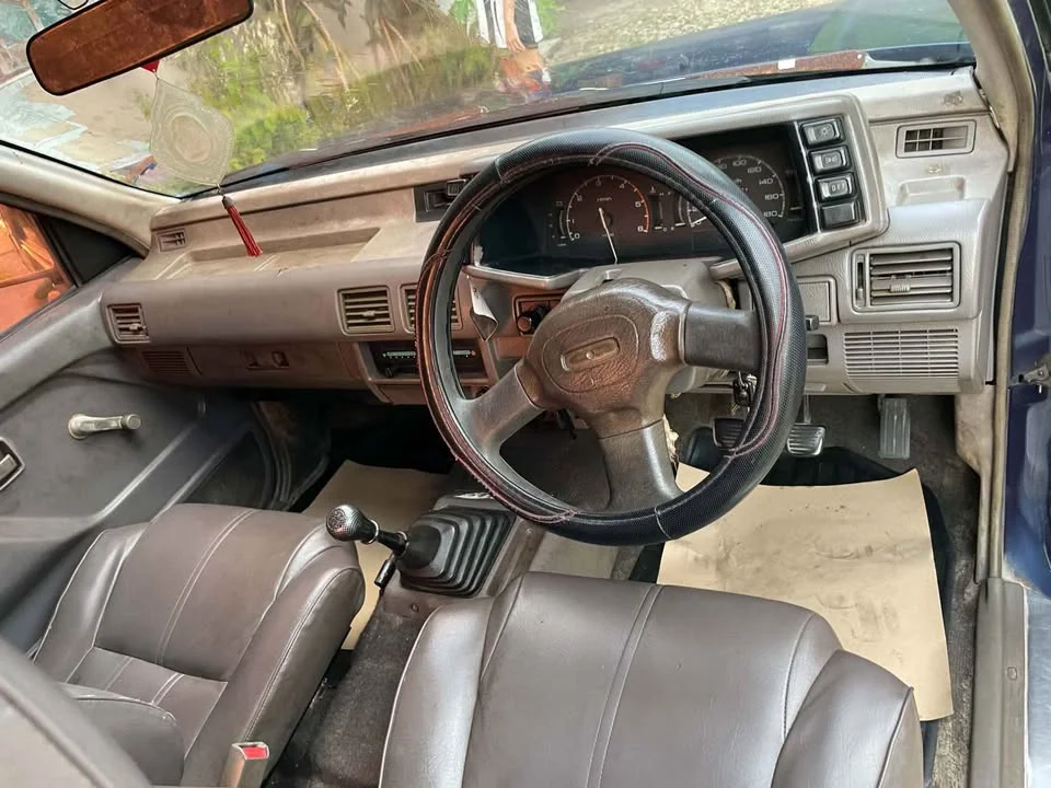 1994 Isuzu TFR III 2