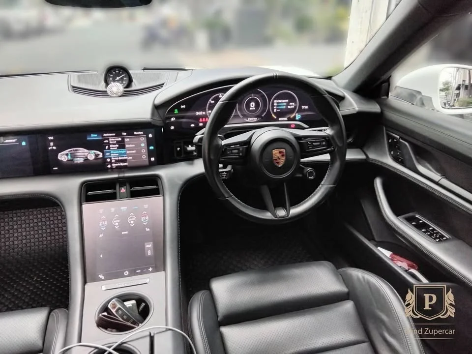 2021 Porsche Taycan 9J1 3