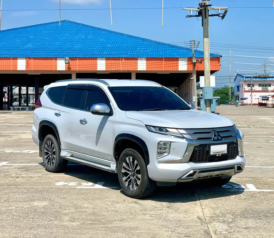 2020 Mitsubishi Pajero Sport III 3