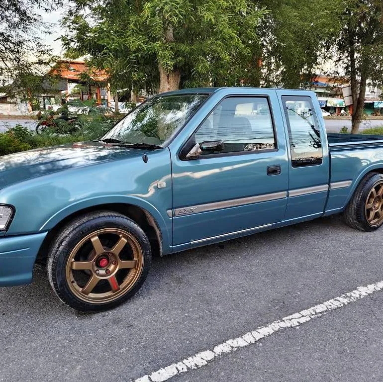 2001 Isuzu Faster Dragon Eyes III 3
