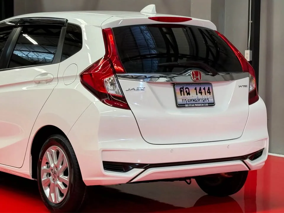 2020 Honda Jazz III 2