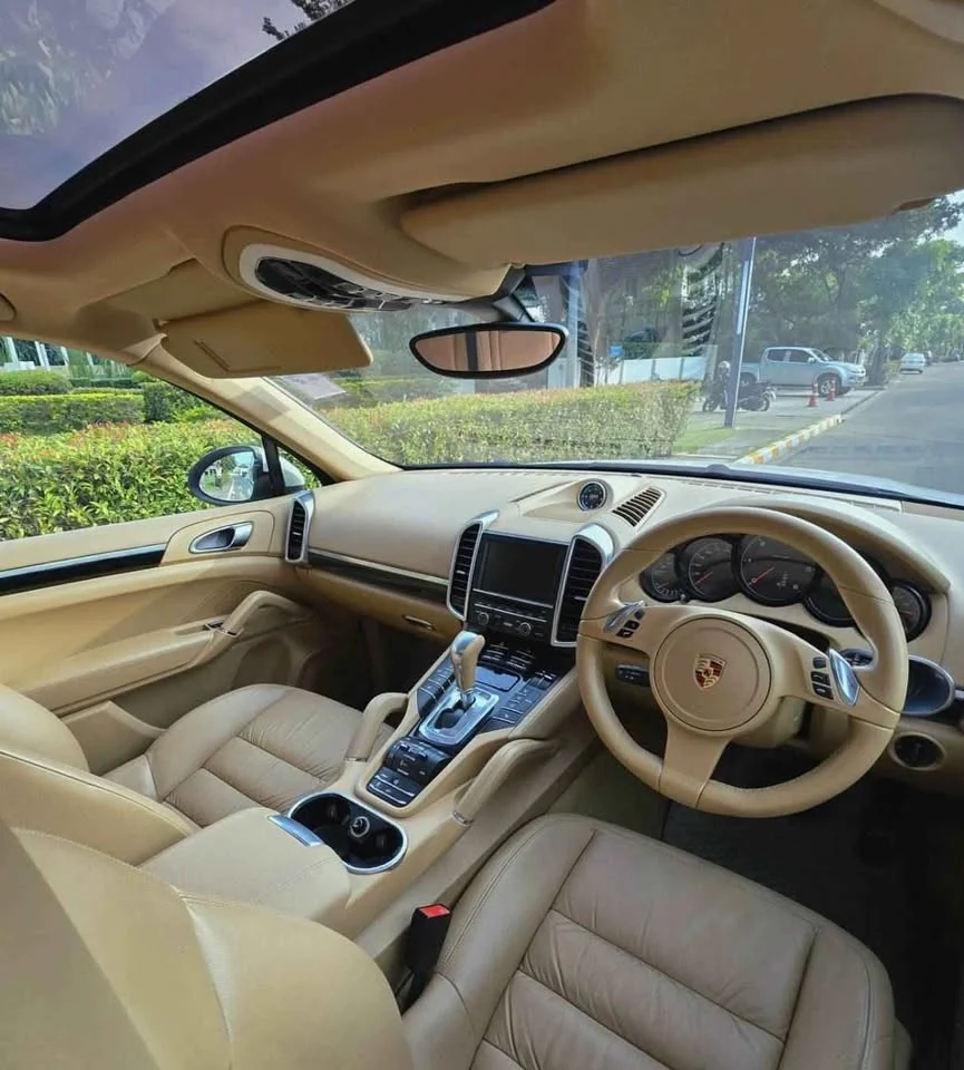 2010 Porsche Cayenne II 2