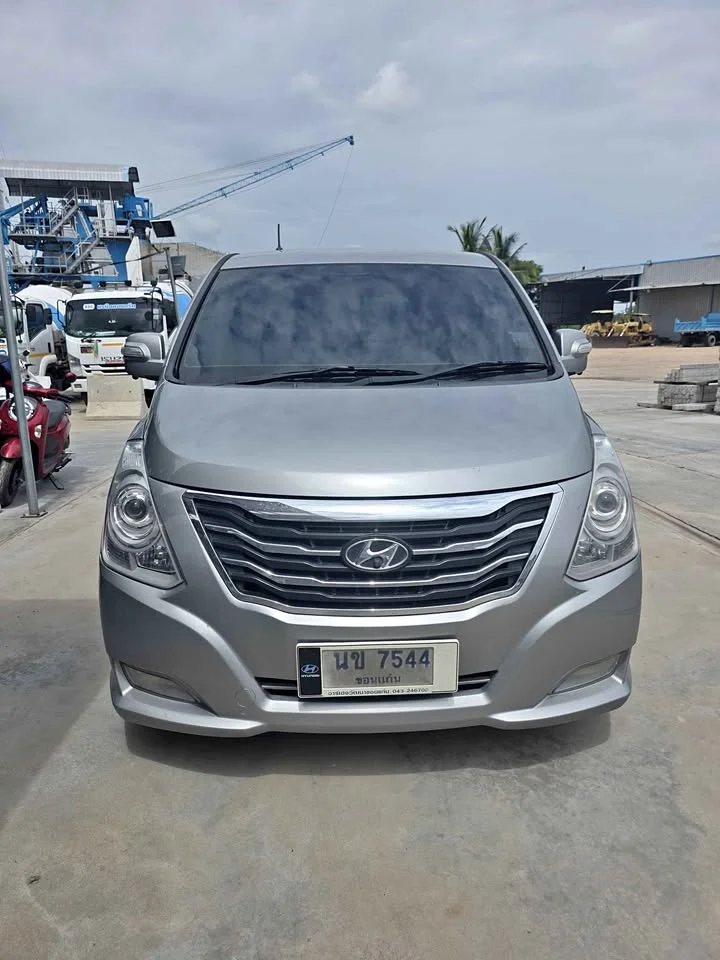 2013 Hyundai H-1 II 2