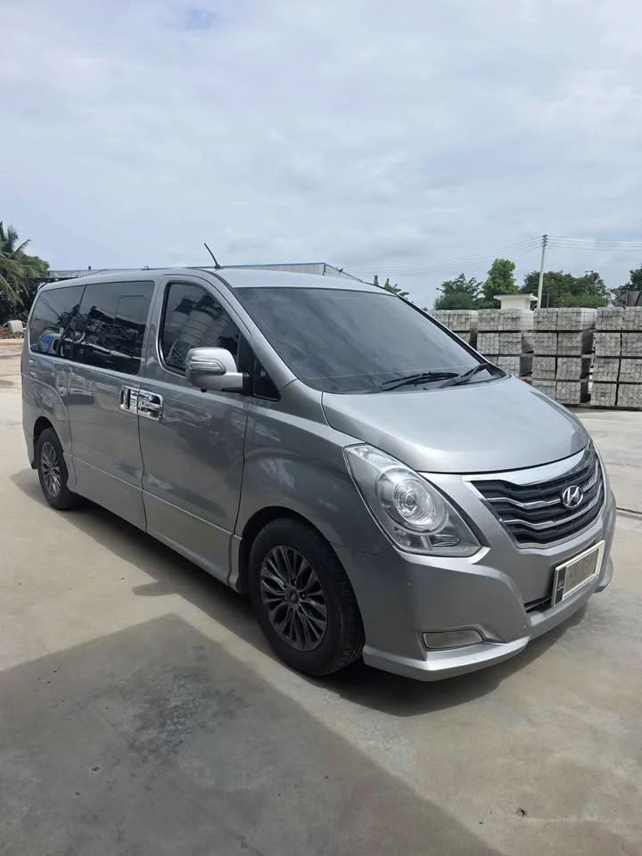 2013 Hyundai H-1 II 3
