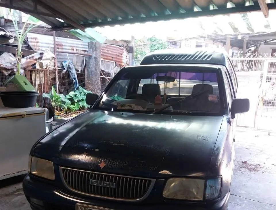 2001 Isuzu Faster Dragon Eyes III 3