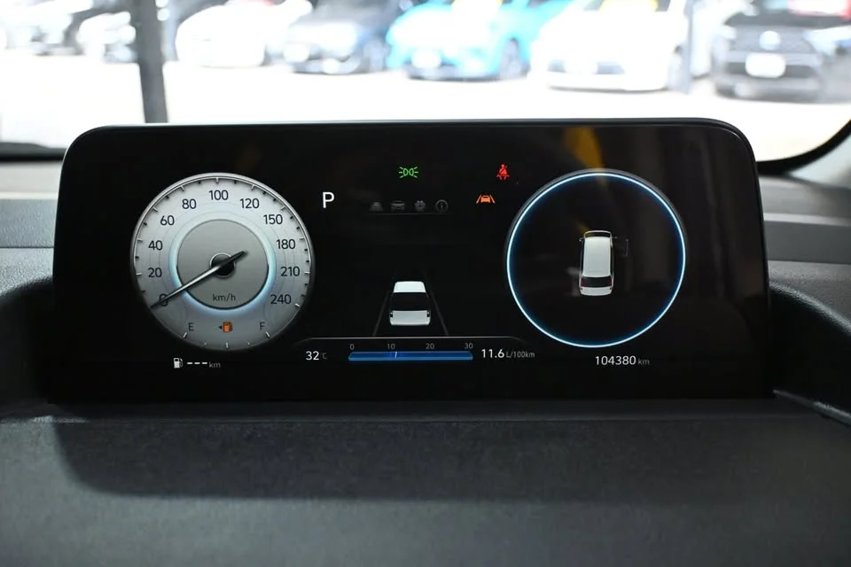 2022 Hyundai Staria US4 3