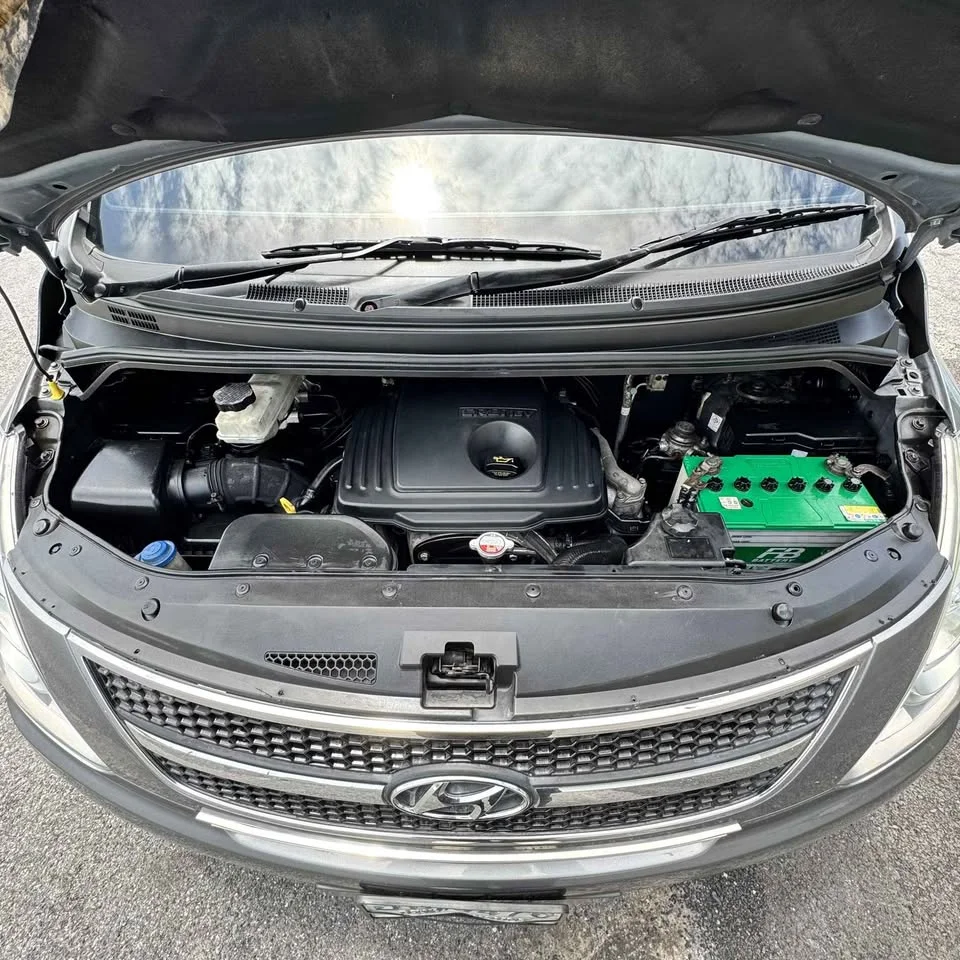 2010 Hyundai H-1 II 2