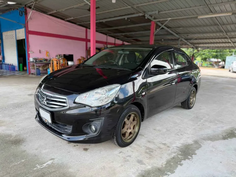 2013 Mitsubishi Attrage VI 2