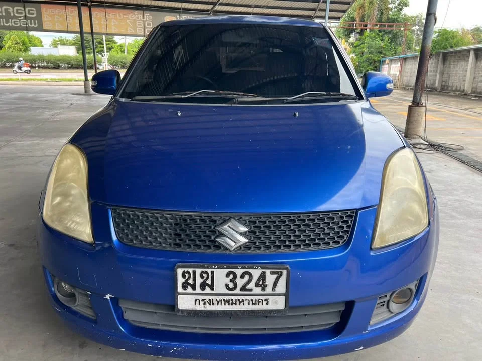 2011 Suzuki Swift I 2