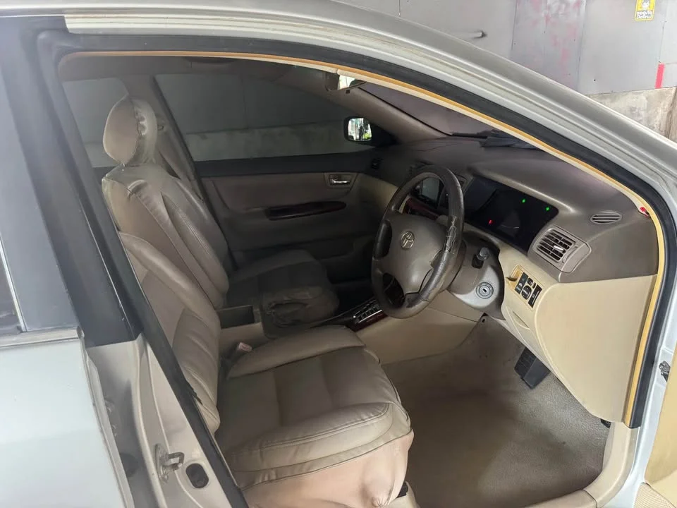2004 Toyota Corolla Altis IX (E120) 3
