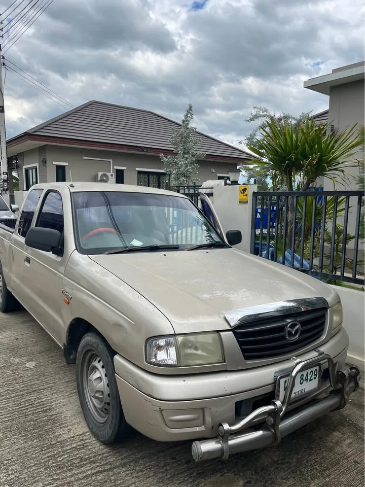 2005 Mazda 2500 Fighter V 2