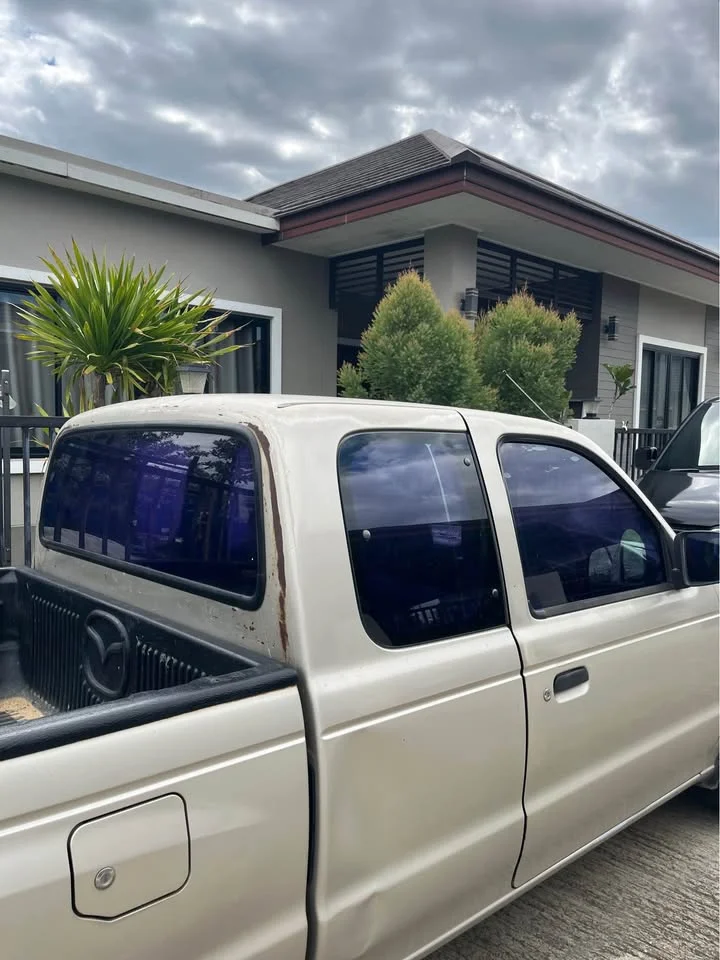 2005 Mazda 2500 Fighter V 3