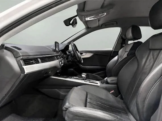2017 Audi A4 B9 (8W) 2