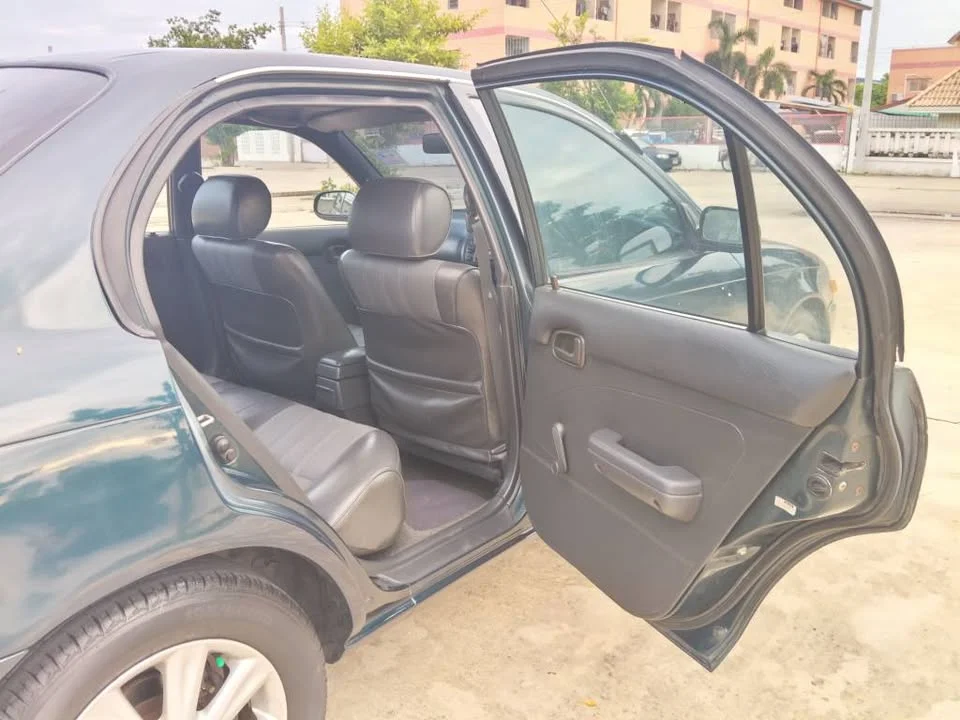 1996 Toyota Corolla Altis VII (E100) 3