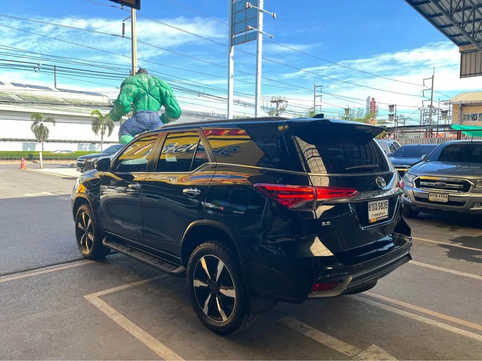 2016 Toyota Fortuner II 2