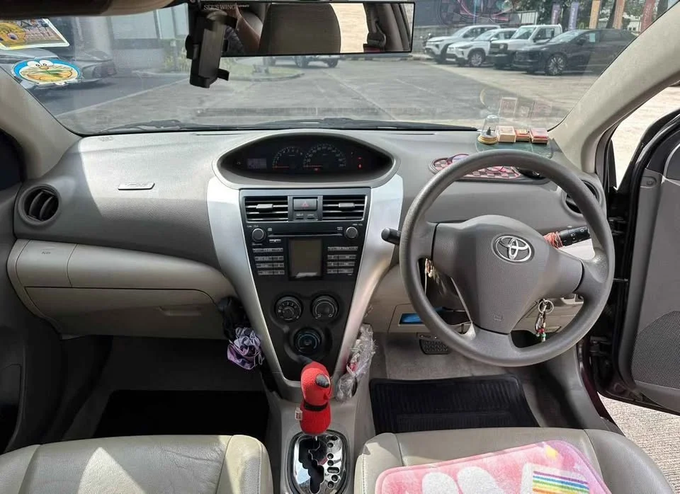2010 Toyota Vios II 3