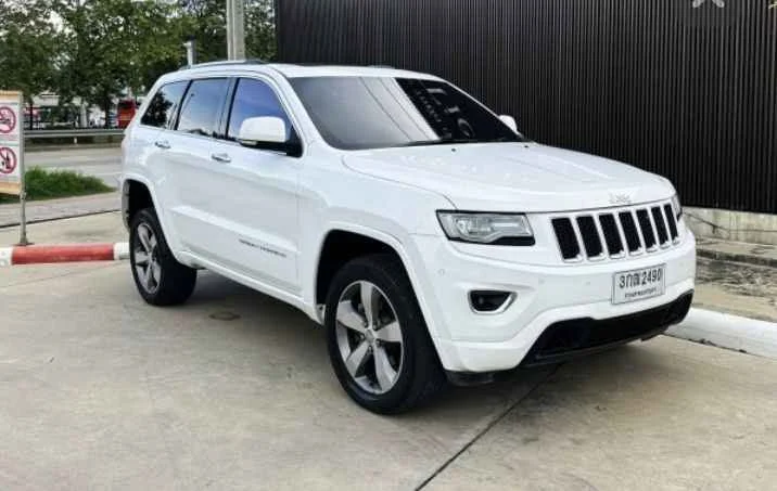 2014 Jeep Grand Cherokee WK2 3