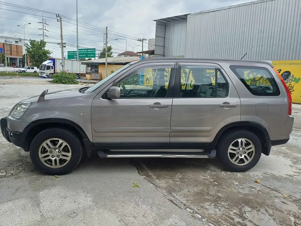 2002 Honda CR-V II 2