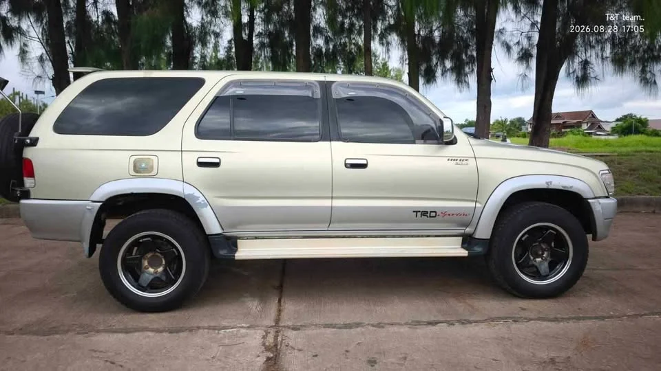 2000 Toyota Sport Rider I 2