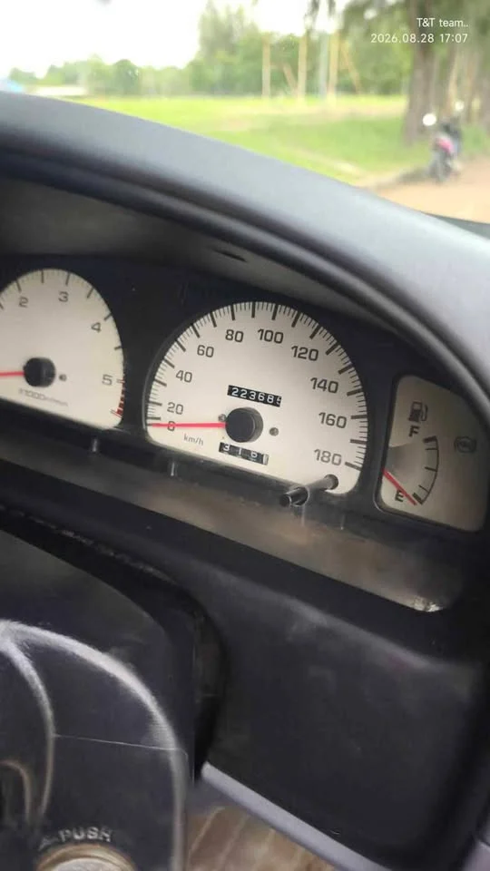 2000 Toyota Sport Rider I 3