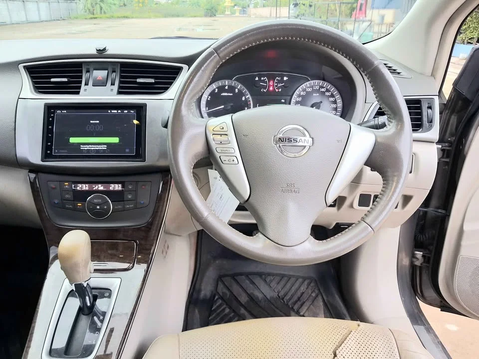 2012 Nissan Sylphy III (B17) 2