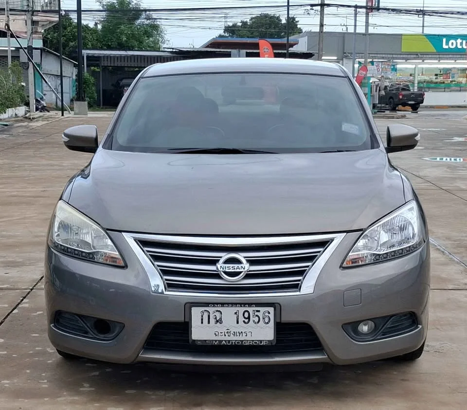 2012 Nissan Sylphy III (B17) 3