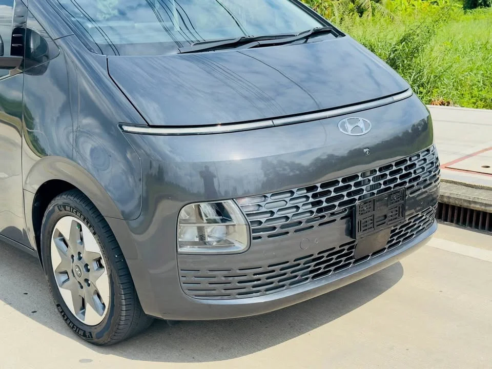 2021 Hyundai Staria US4 3