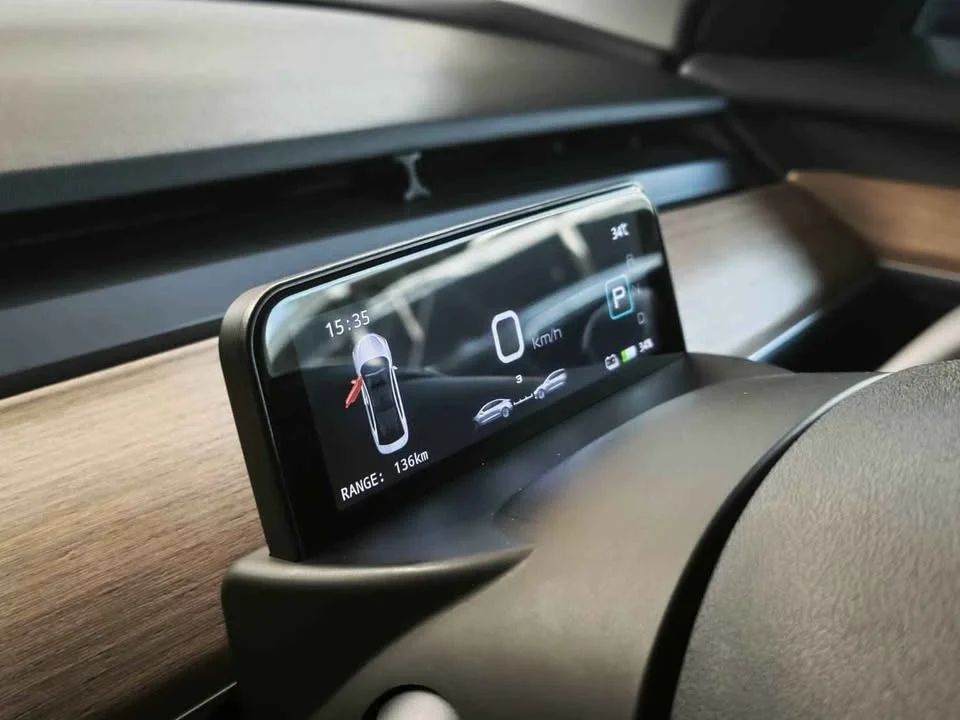 2023 Tesla Model 3 3