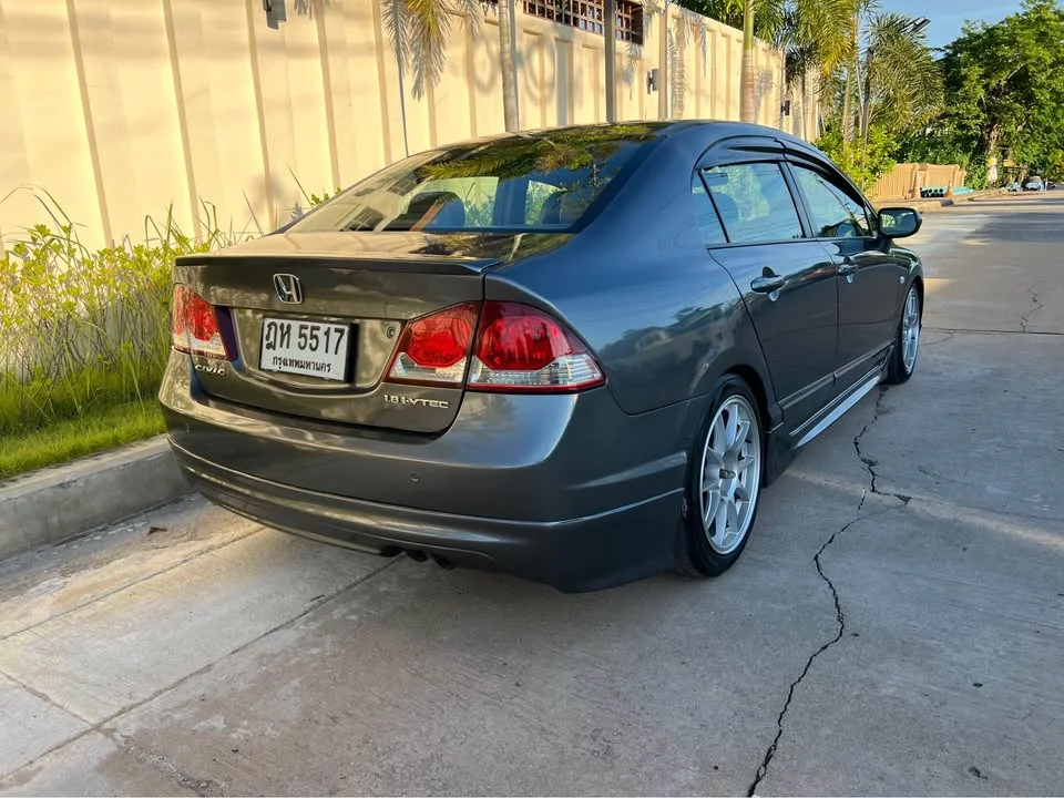 2010 Honda Civic VIII 3