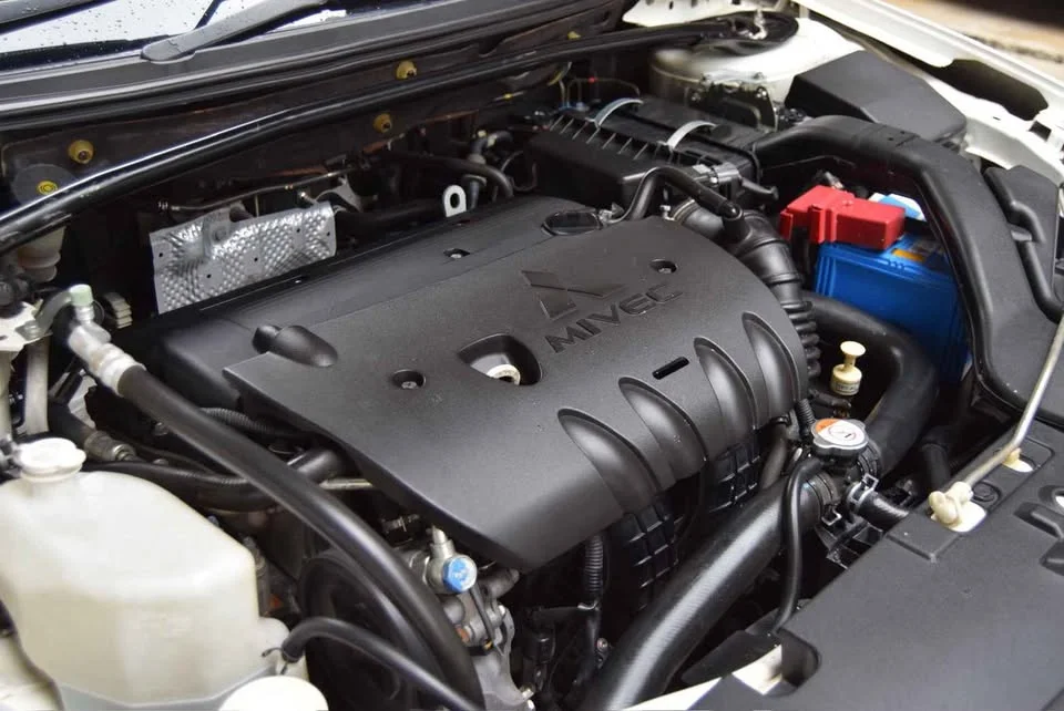 2013 Mitsubishi Lancer IX 3