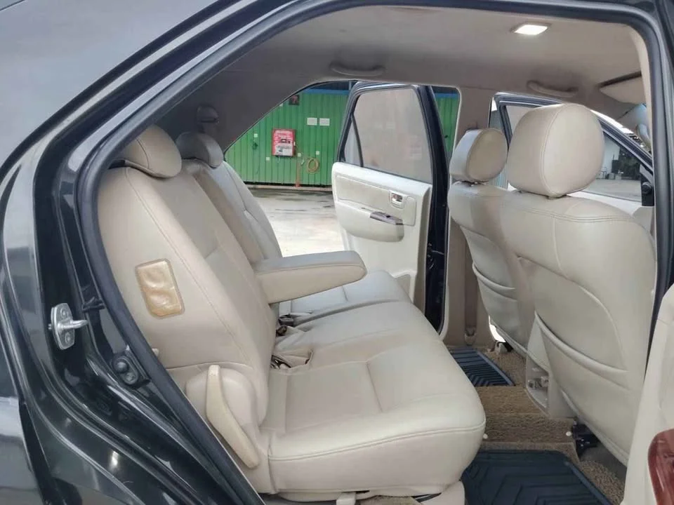 2008 Toyota Fortuner I 3