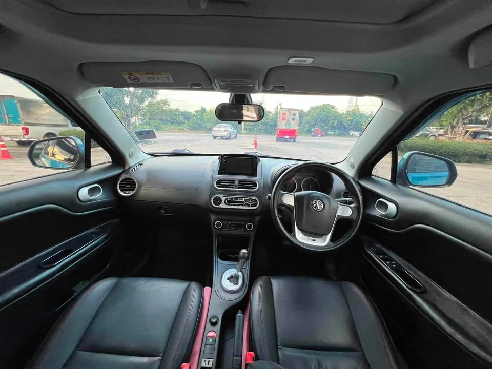 2015 MG 3 II 2