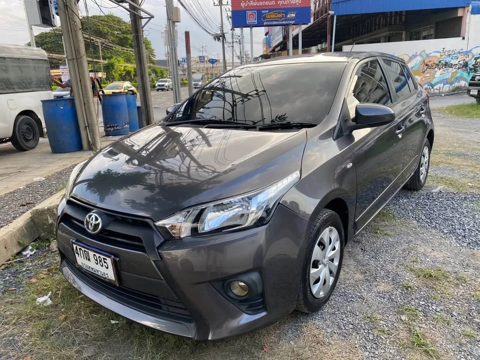 2015 Toyota Yaris III 3