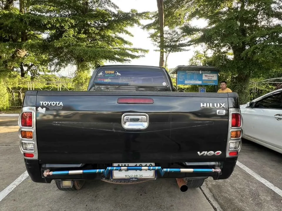2006 Toyota Hilux VII 2