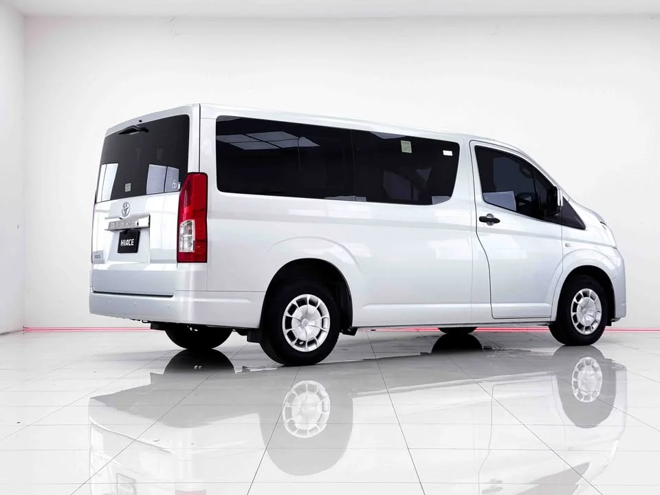 2022 Toyota HiAce VI (H300) 2