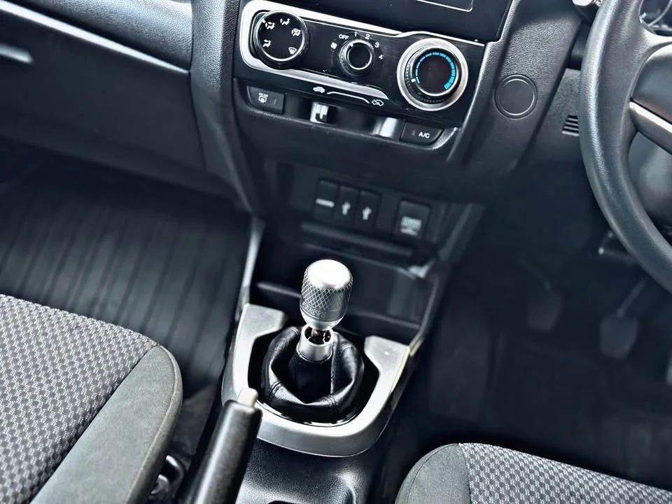 2020 Honda Jazz III 2
