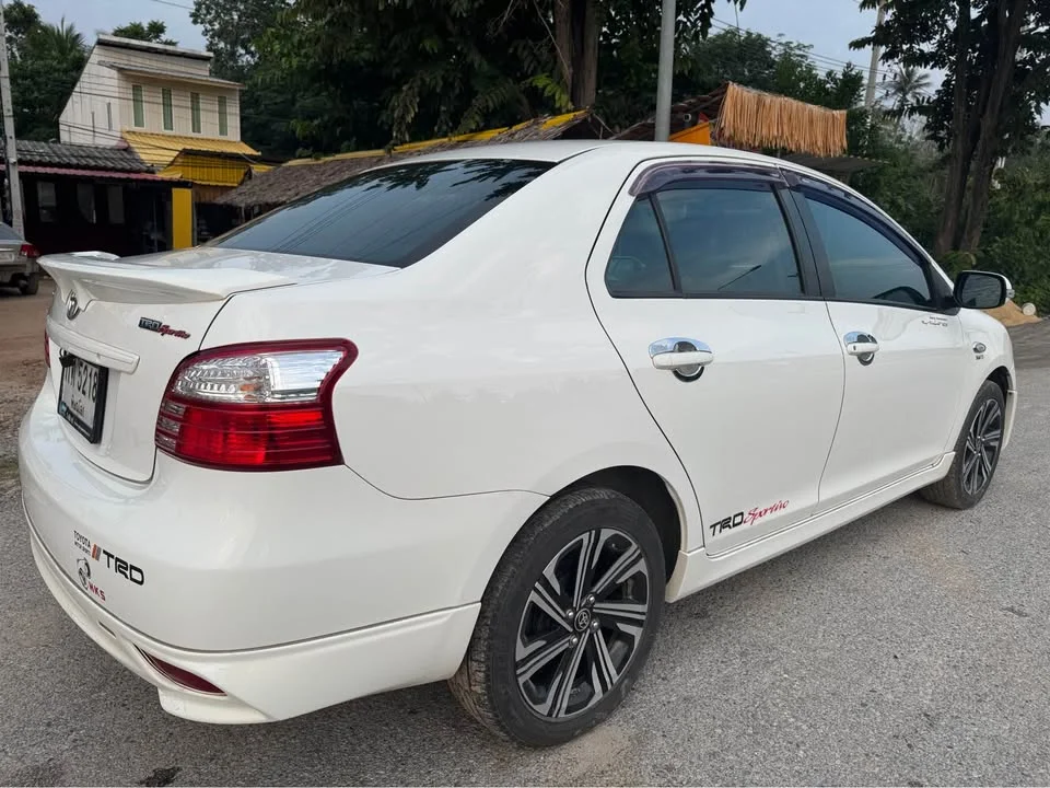 2010 Toyota Vios II 2