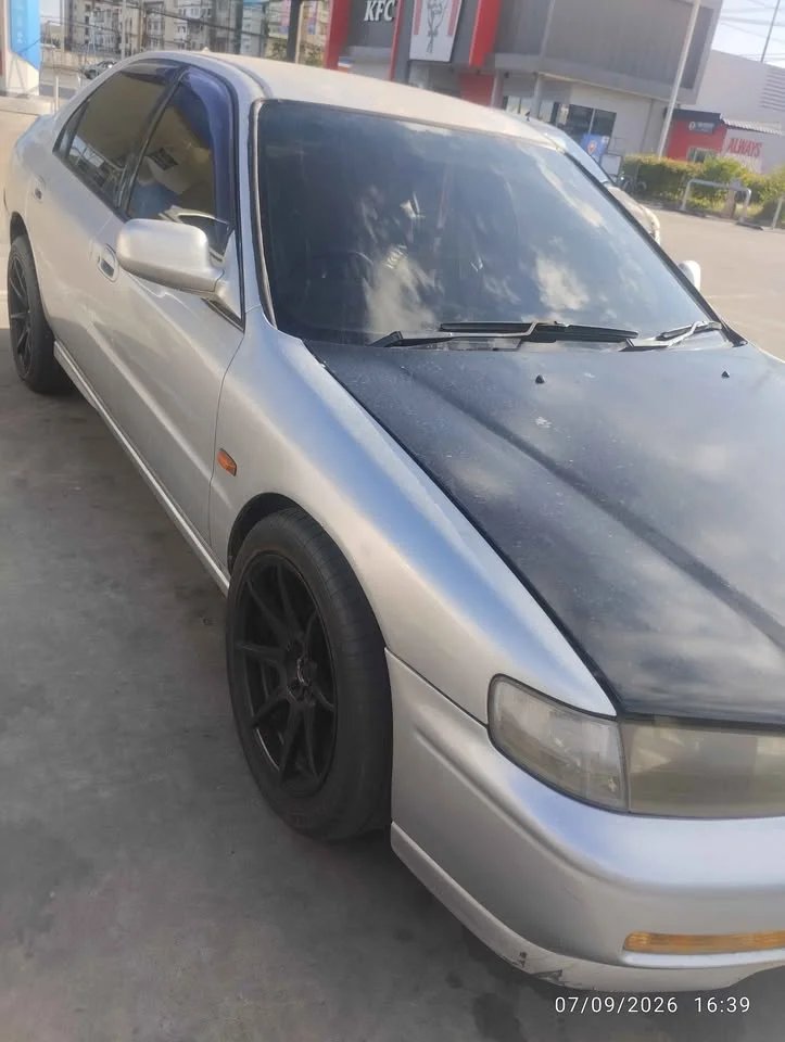 1996 Honda Accord V 3