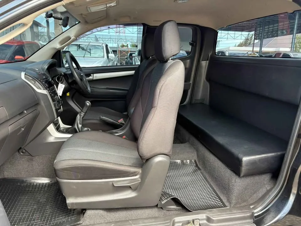 2015 Isuzu D-Max II (RT) 3