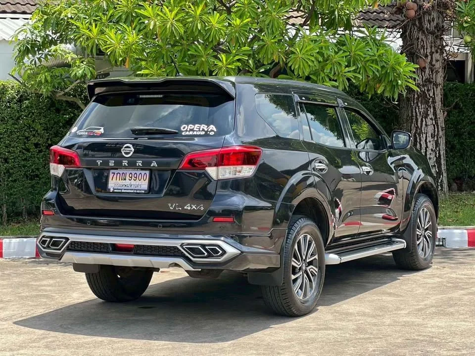 2018 Nissan Terra 2
